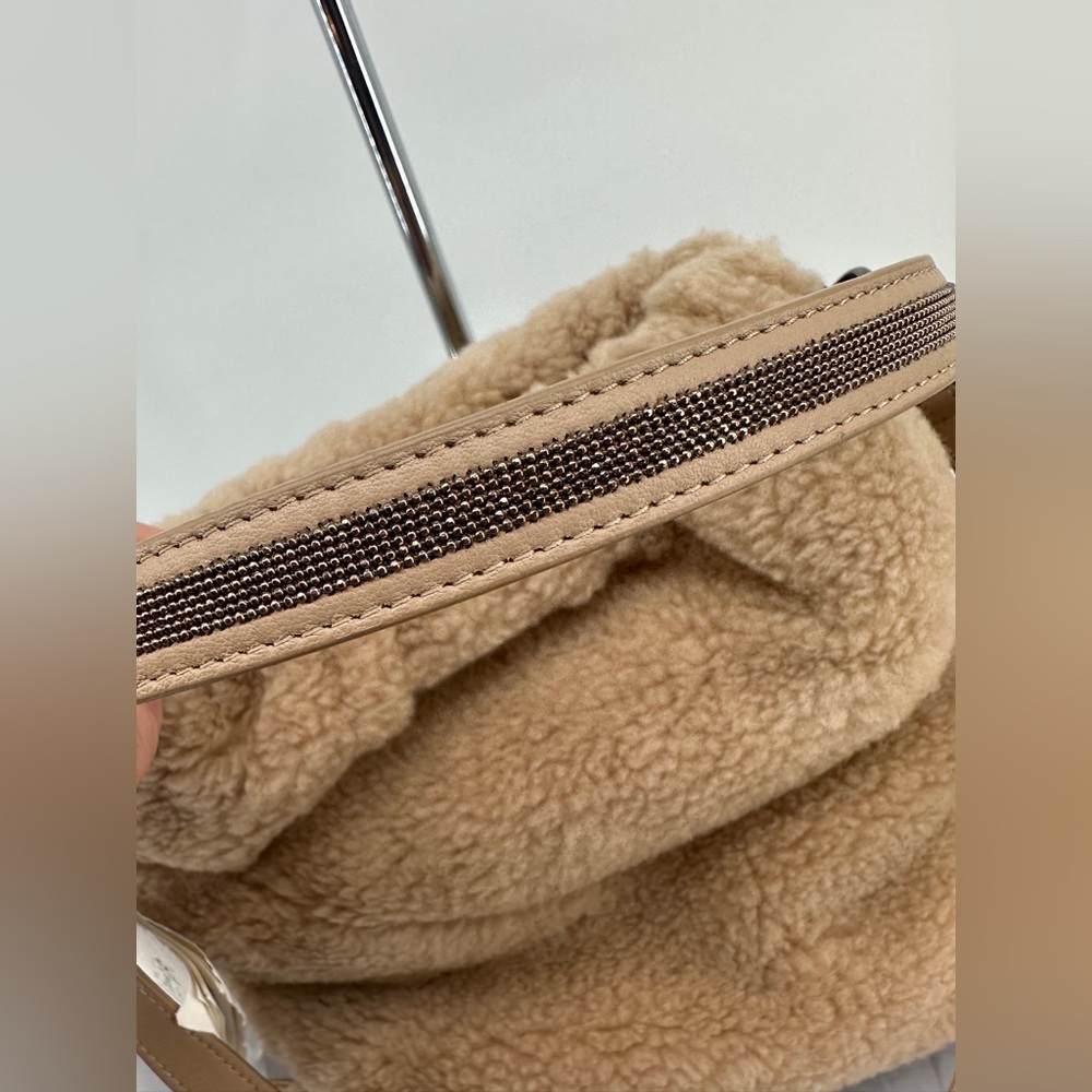 NWT Brunello Cucinelli Fleecy virgin wool and cashmere bag with shiny handle - Picture 3 of 7